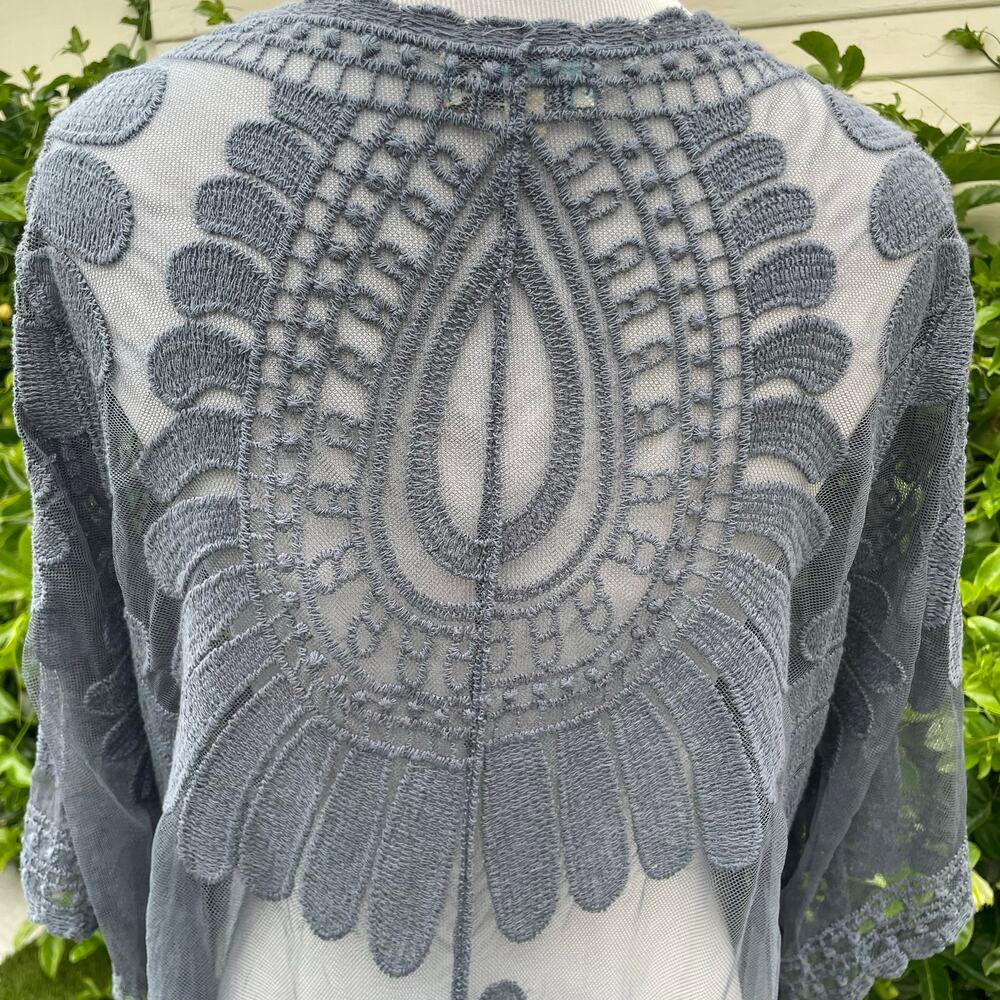 Rebellion Again Lace Kimono Gray Floral Embroidered Boho Size L Whimsical Fairy - Picture 4 of 8